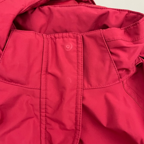 Ll bean red coat with hood size M - Picture 11 of 15